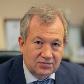 КРАСНИКОВ Геннадий Яковлевич