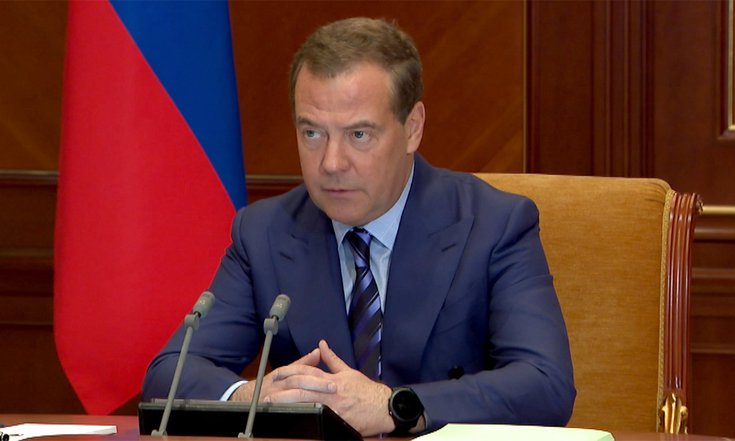 Медведев 27.10.2021