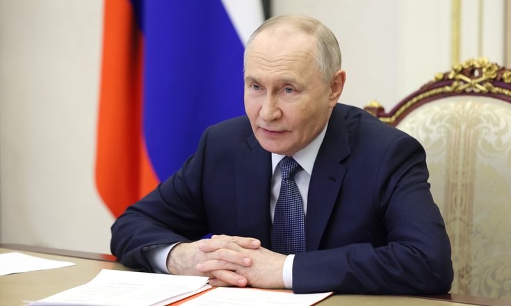 Владимир Путин по видеосвязи провёл оперативное совещание с постоянными членами Совета Безопасности