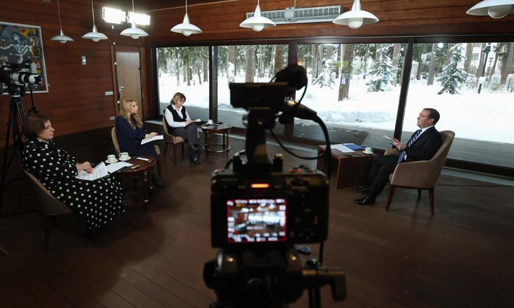 Медведев28012022