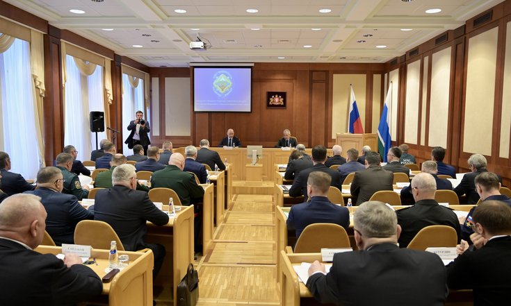 Секретарь Совета Безопасности России Сергей Шойгу провел выездное совещание в Уральском федеральном округе