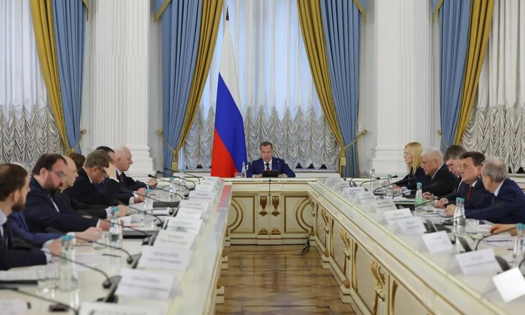 Заместитель Председателя Совета Безопасности Российской Федерации Д.А.Медведев провел заседание Межведомственной комиссии Совета Безопасности Российской Федерации по вопросам совершенствования государственной миграционной политики