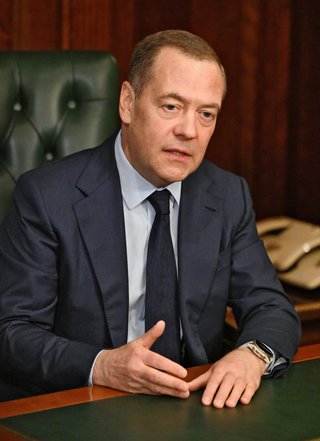 Дмитрий Медведев (фото: Дмитрий Духанин, Коммерсантъ)