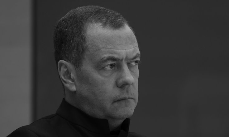 Колонка Заместителя Председателя Совета безопасности РФ 
Д.А.Медведева в журнале "Эксперт"