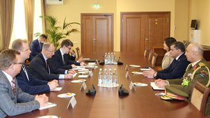 Секретарь Совета Безопасности России Николай Патрушев встретился в Москве с Главой Правительства национального единства Ливии Абдельхамидом Дбейбой