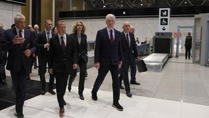 Заместитель Председателя Совета Безопасности Российской Федерации Д.А.Медведев посетил Международный аэропорт Шереметьево 
им. А.С.Пушкина и провел совещание по совершенствованию контроля 
в миграционной сфере