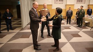 Секретарь Совета Безопасности Российской Федерации Николай Патрушев  провел в Москве переговоры с Генеральным директором Совета национальной безопасности, советником Президента Республики Филиппины по национальной безопасности Кларитой Карлос